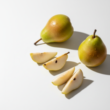 Charger l'image dans la galerie, Fresh Pears