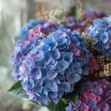 Charger l'image dans la galerie, Hydrangea mon amour - Mother's Day Limited Edition | Handmade in UK