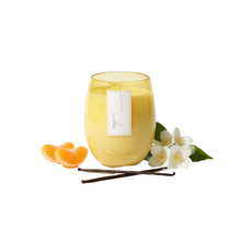 Load image into Gallery viewer, LUMEN candle with minimal ingredients