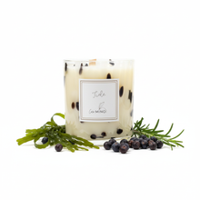 Load image into Gallery viewer, Tide candle with seaweed, juniper and rosemary ingredients