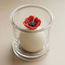 Charger l'image dans la galerie, Red ANEMONE candle - neutral background
